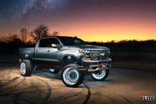 Load image into Gallery viewer, Oracle LED Illuminated Wheel Rings - ColorSHIFT - 15in. - ColorSHIFT No Remote SEE WARRANTY