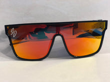 Load image into Gallery viewer, Street Dreamz Clothing Co - Black Frame  Polarized Fashion Sun Glasses