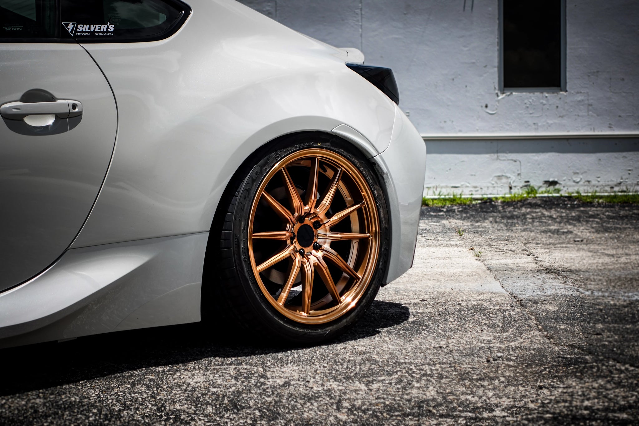 Cosmis Racing R1 Hyper Bronze Wheel 18x9.5 +35 5x120 – none Cosmis Racing R1 Hyper Bronze Wheel 18x9.5 +35 5x120 – none