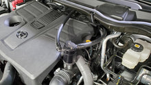Load image into Gallery viewer, J&amp;L 2022+ Toyota Tundra 3.5L Turbo Oil Separator 3.0 Driver Side - Black Anodized