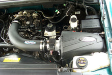 Load image into Gallery viewer, Volant 97-02 Ford Expedition 4.6 V8 Pro5 Closed Box Air Intake System