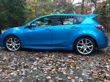 Load image into Gallery viewer, Mazdaspeed 3 2nd Gen window vents