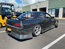 Load image into Gallery viewer, R32 Skyline Rear Window Vents (Sedan)