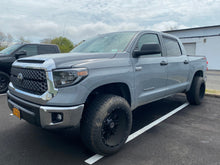 Load image into Gallery viewer, Tundra Window Vents (Crew Max)