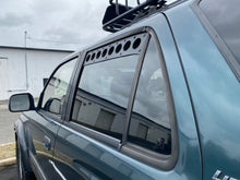 Load image into Gallery viewer, 4Runner 3rd Gen Side Window Vents