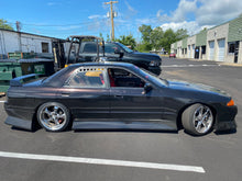 Load image into Gallery viewer, R32 Skyline Rear Window Vents (Sedan)